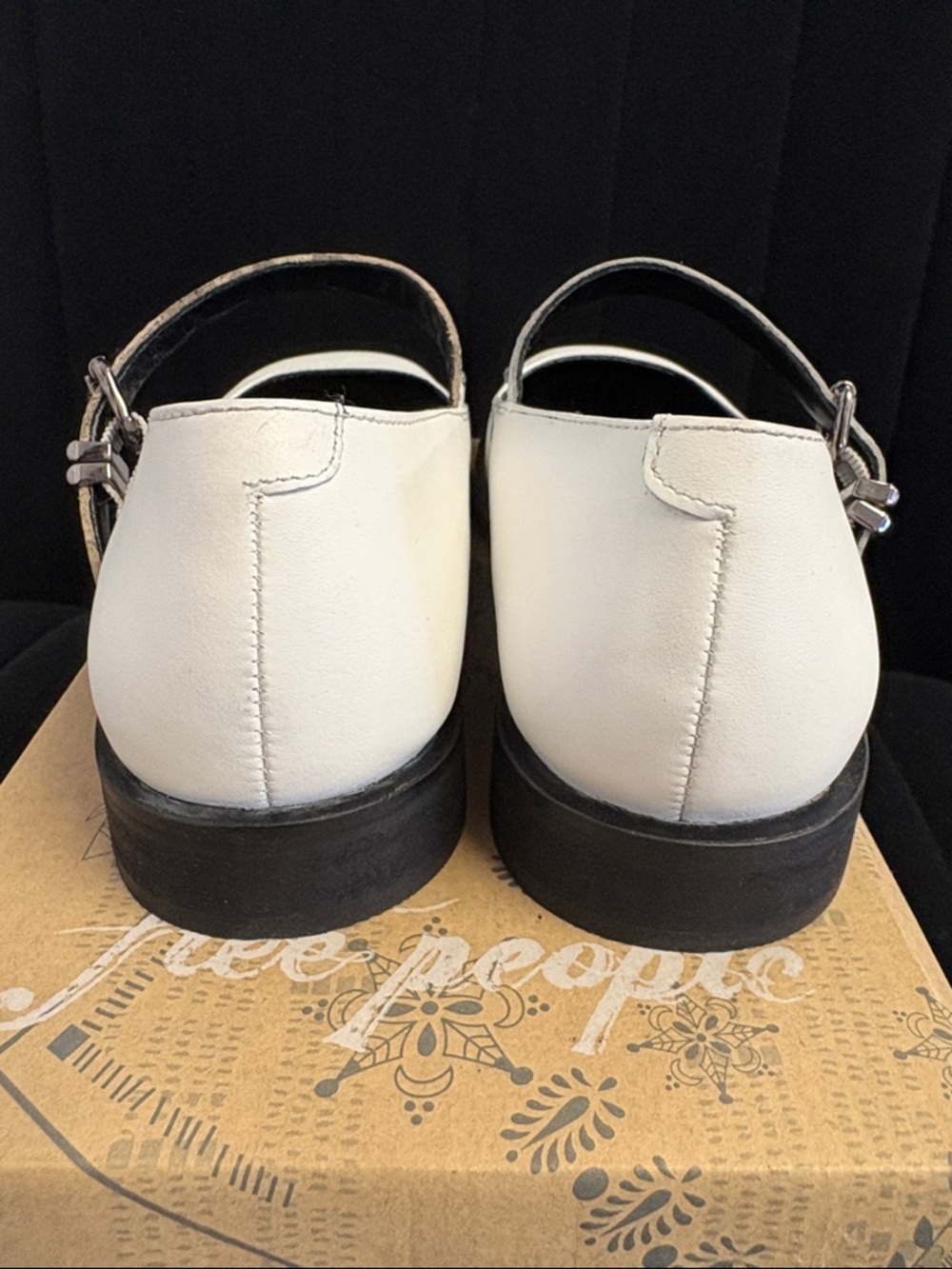 Free People Rumor Mary Jane White Leather with Studded Strap Size 7 - Picture 5 of 9